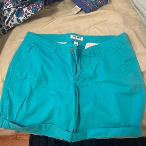 Never worn: old navy shorts